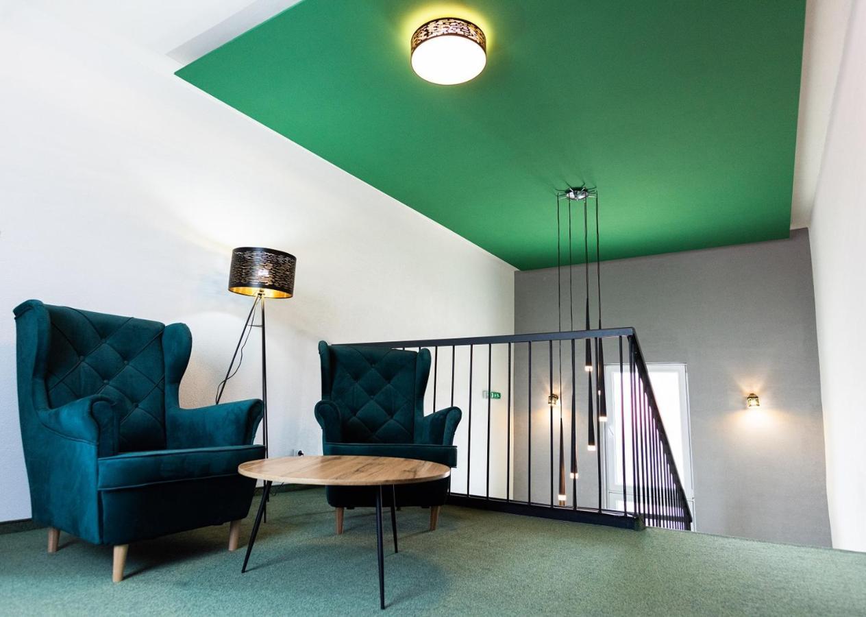 Hotel Carrera ريمافسكا سوبوتا المظهر الخارجي الصورة