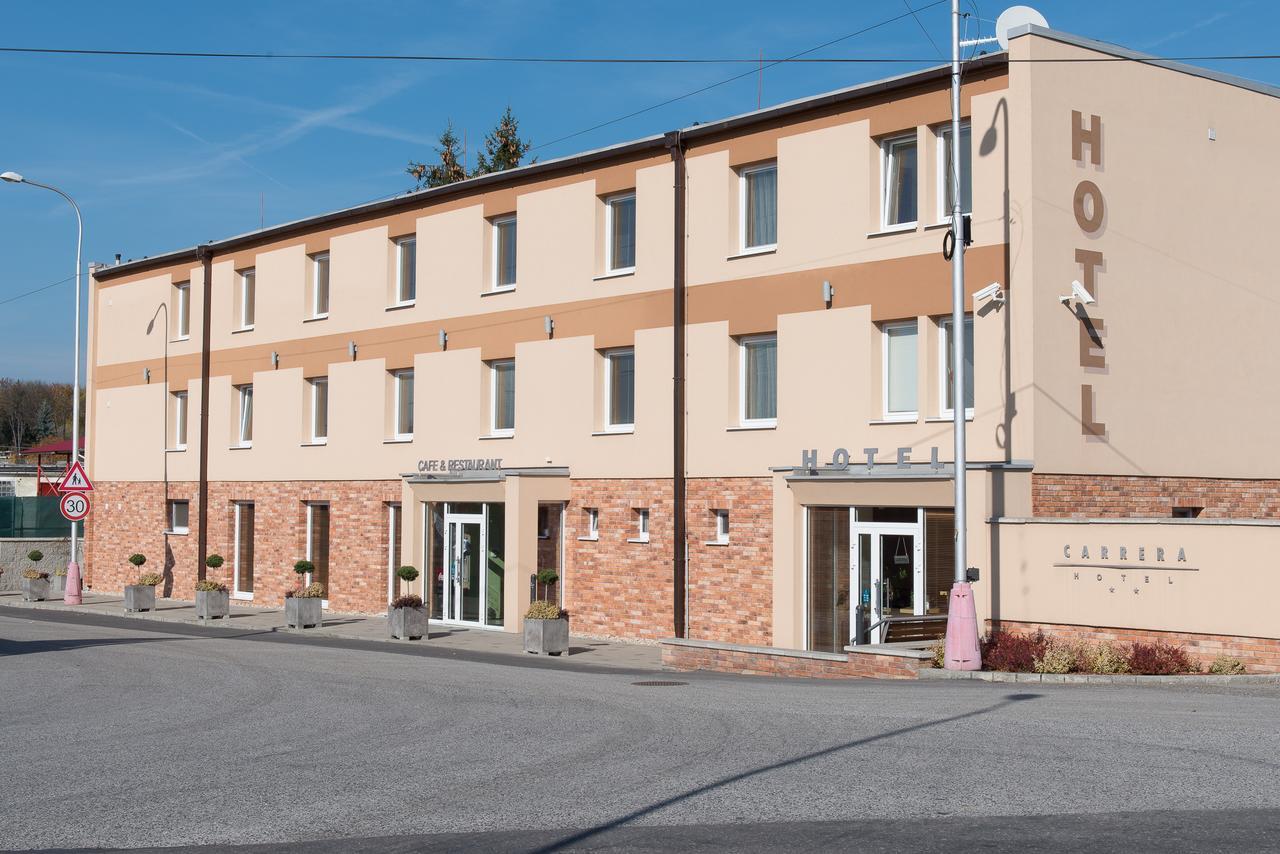 Hotel Carrera ريمافسكا سوبوتا المظهر الخارجي الصورة